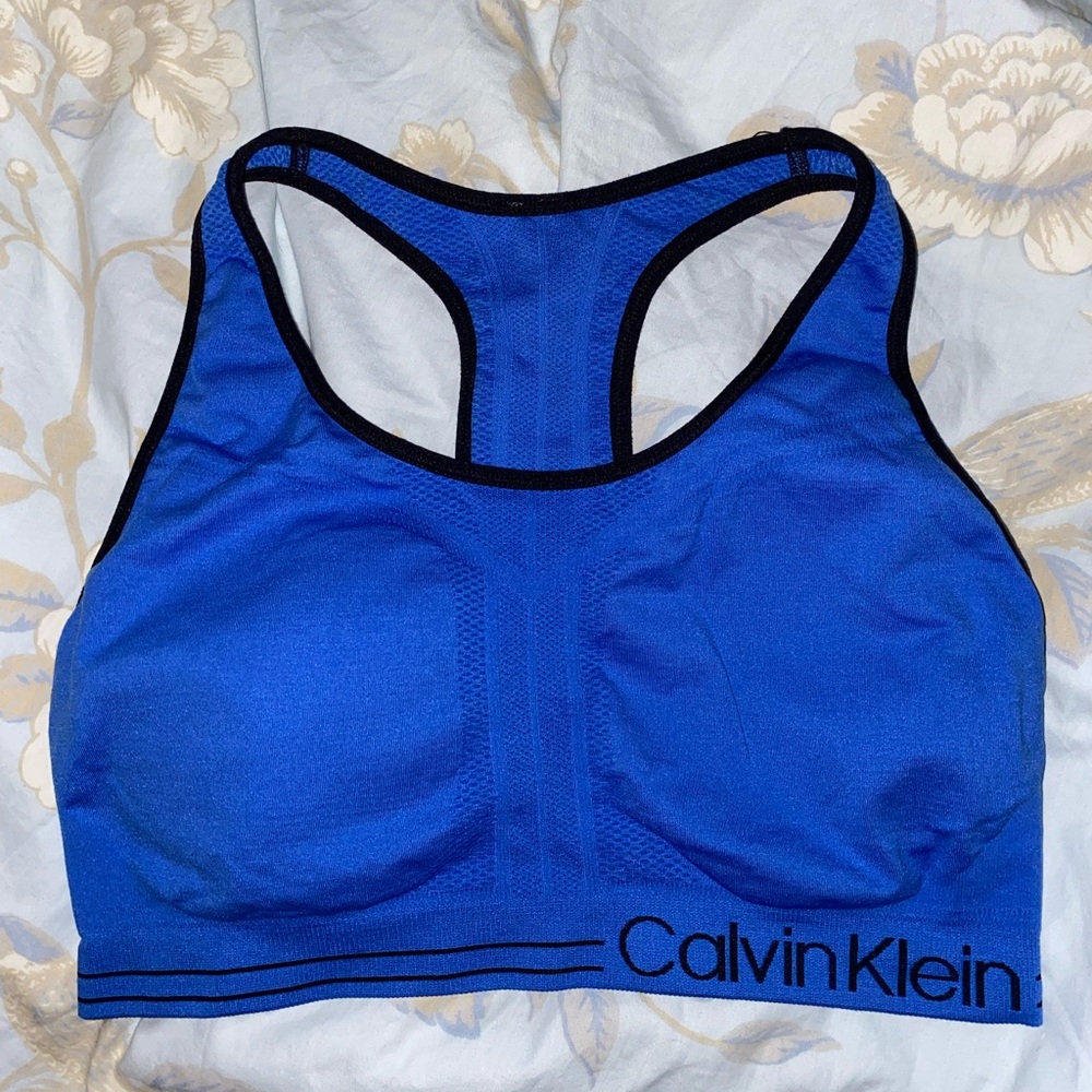 Calvin Klein Sports Bra